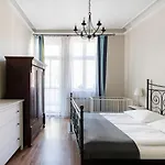 Apartment Park
