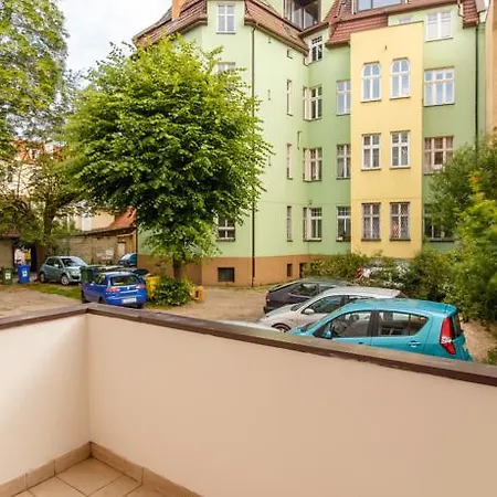 Park Apartment